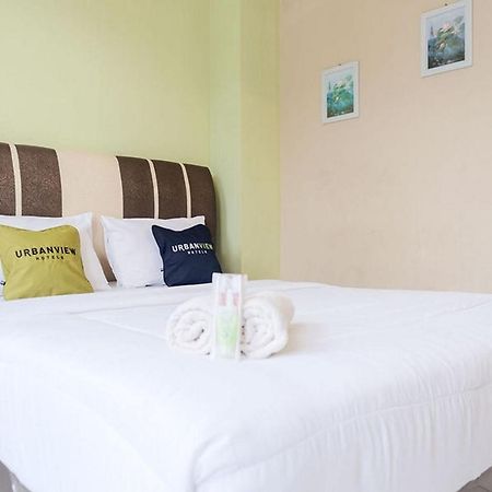 Urbanview Hotel Ta Ke Jelutung Puncak Jambi Extérieur photo