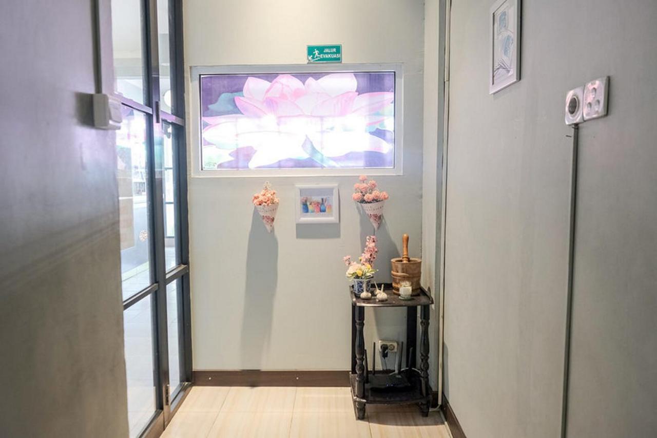 Urbanview Hotel Ta Ke Jelutung Puncak Jambi Extérieur photo