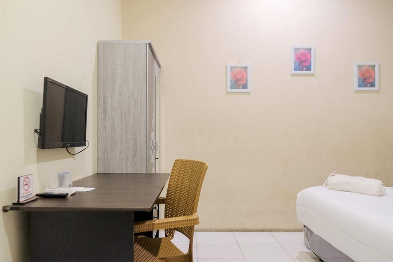 Urbanview Hotel Ta Ke Jelutung Puncak Jambi Extérieur photo