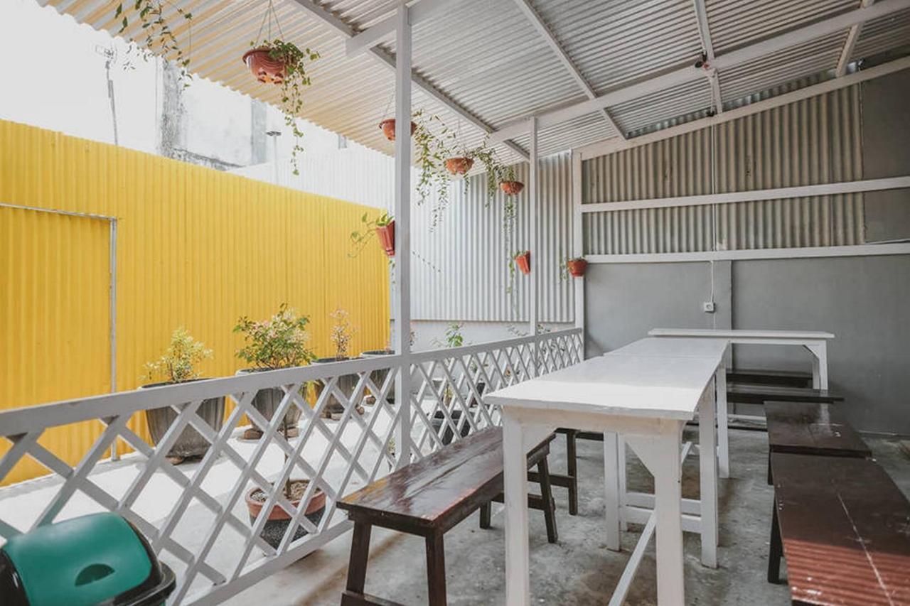 Urbanview Hotel Ta Ke Jelutung Puncak Jambi Extérieur photo